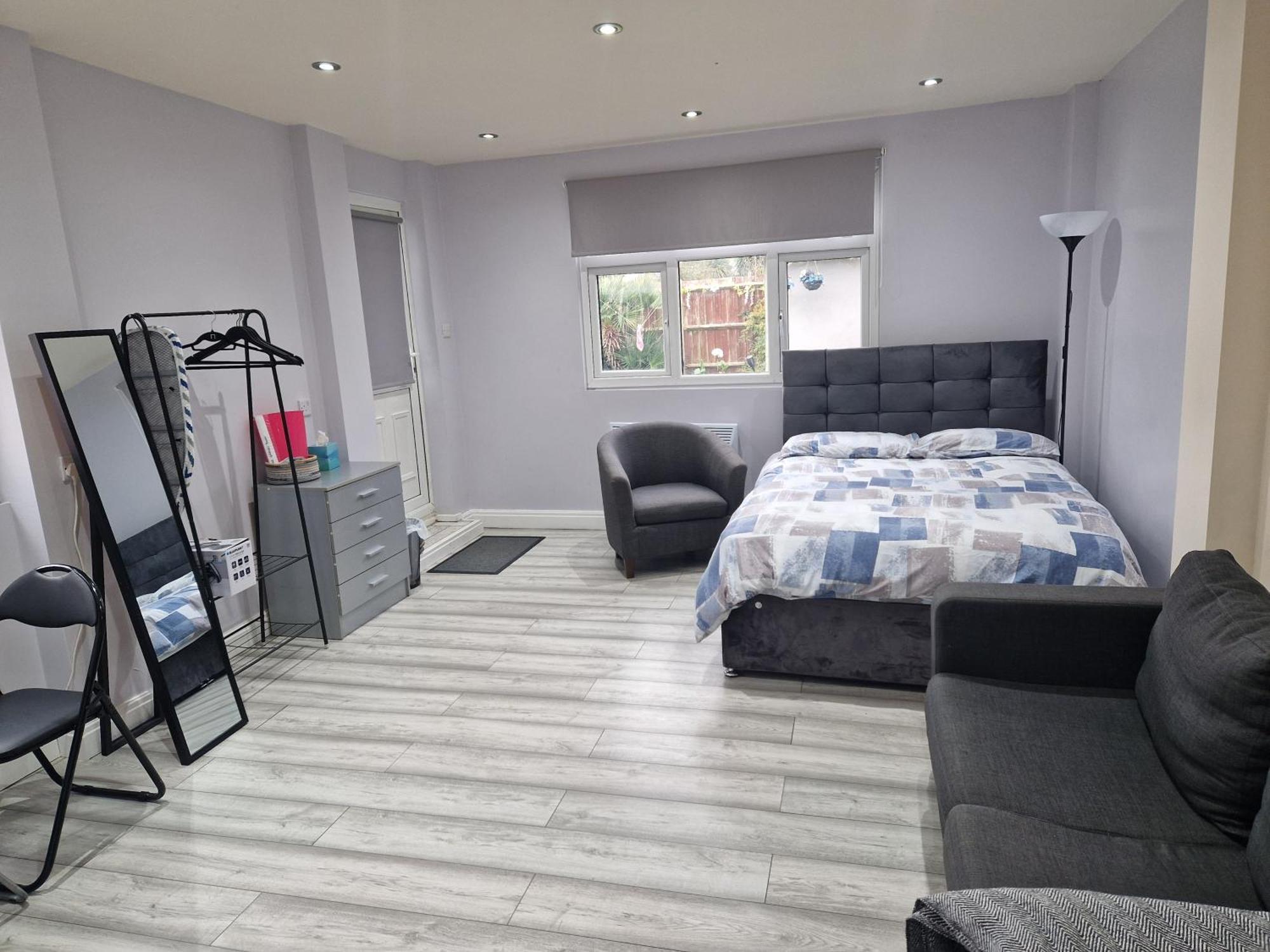 Alloggio in famiglia Garden Northolt Near Heathrow Airport